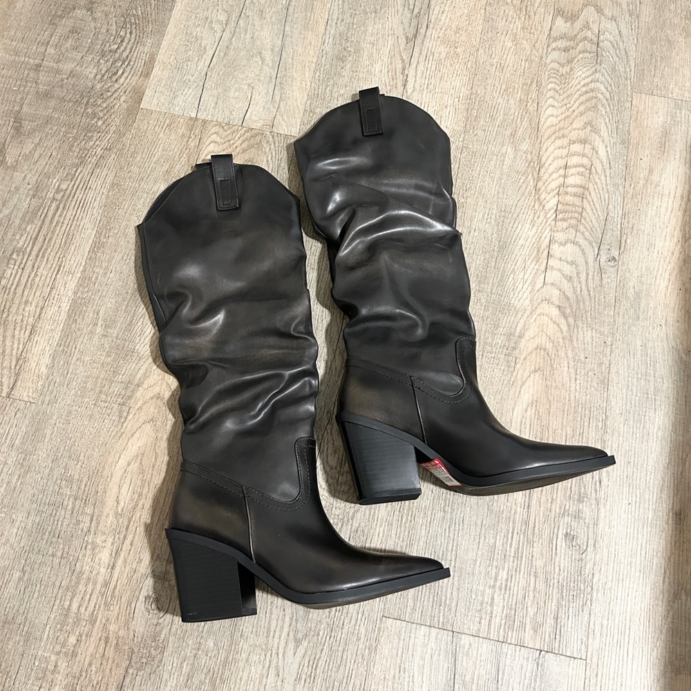 NEW Madden Girl Women's Black Leather Boots size 6